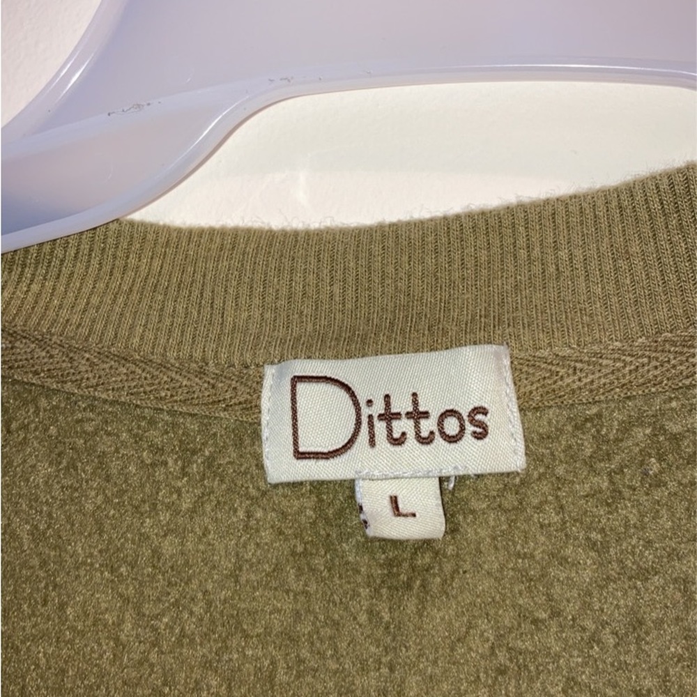 Sweatshirt - Picture 2 of 2